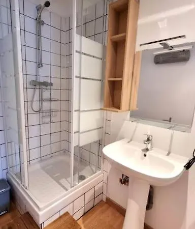 Le Petit Chateau Avesnois - En Rez De Jardin Avec Terrasse Privee 公寓 Avesnes-sur-Helpe